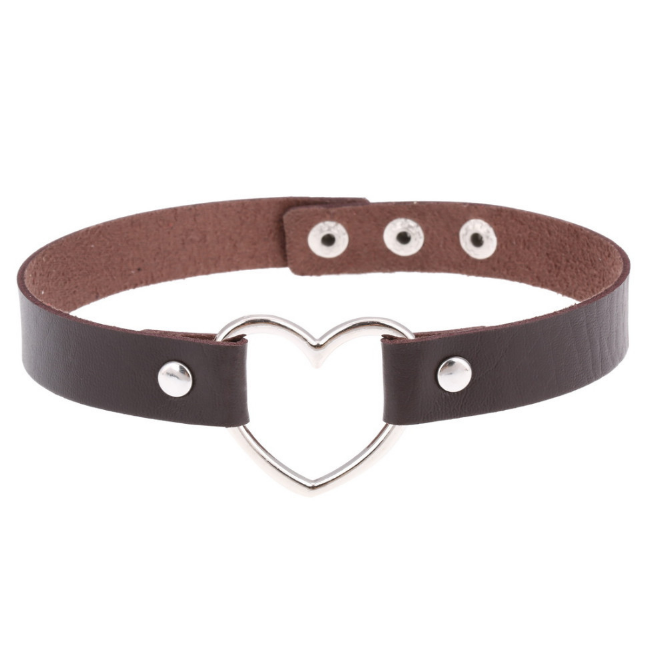 Metal Heart Leather Chocker